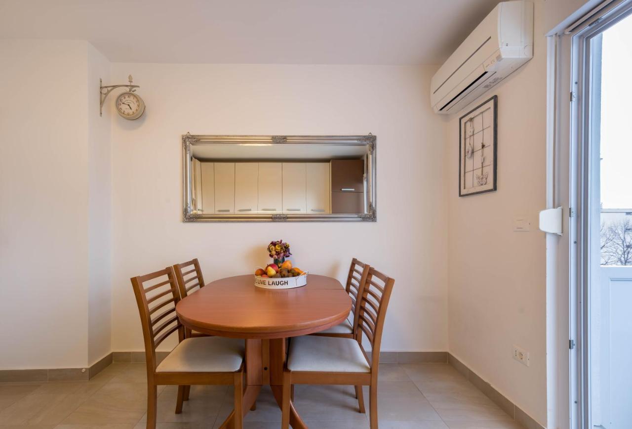 Apartment Jan 2+2 With Balcony بولا المظهر الخارجي الصورة